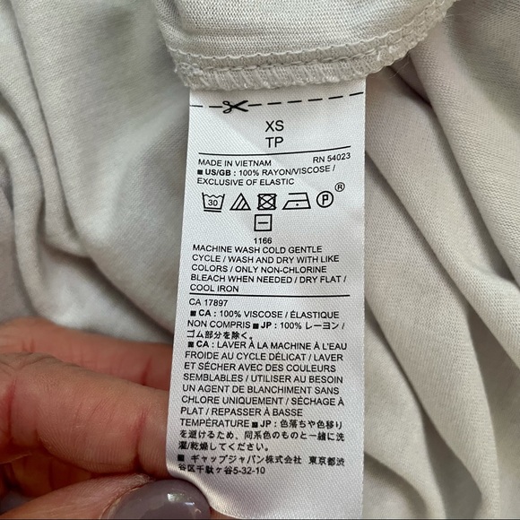 NWOT Smocked Mock-Neck Tank - Picture 7 of 10